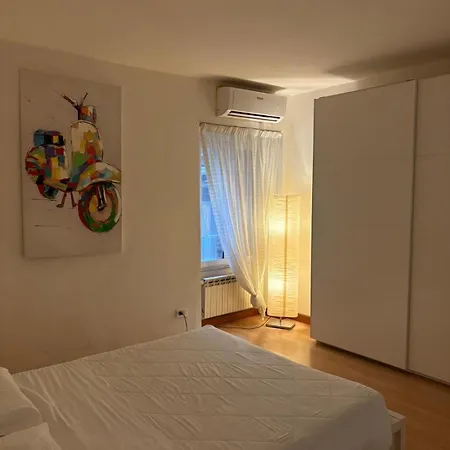 Trevi Relax Apartment * Rome